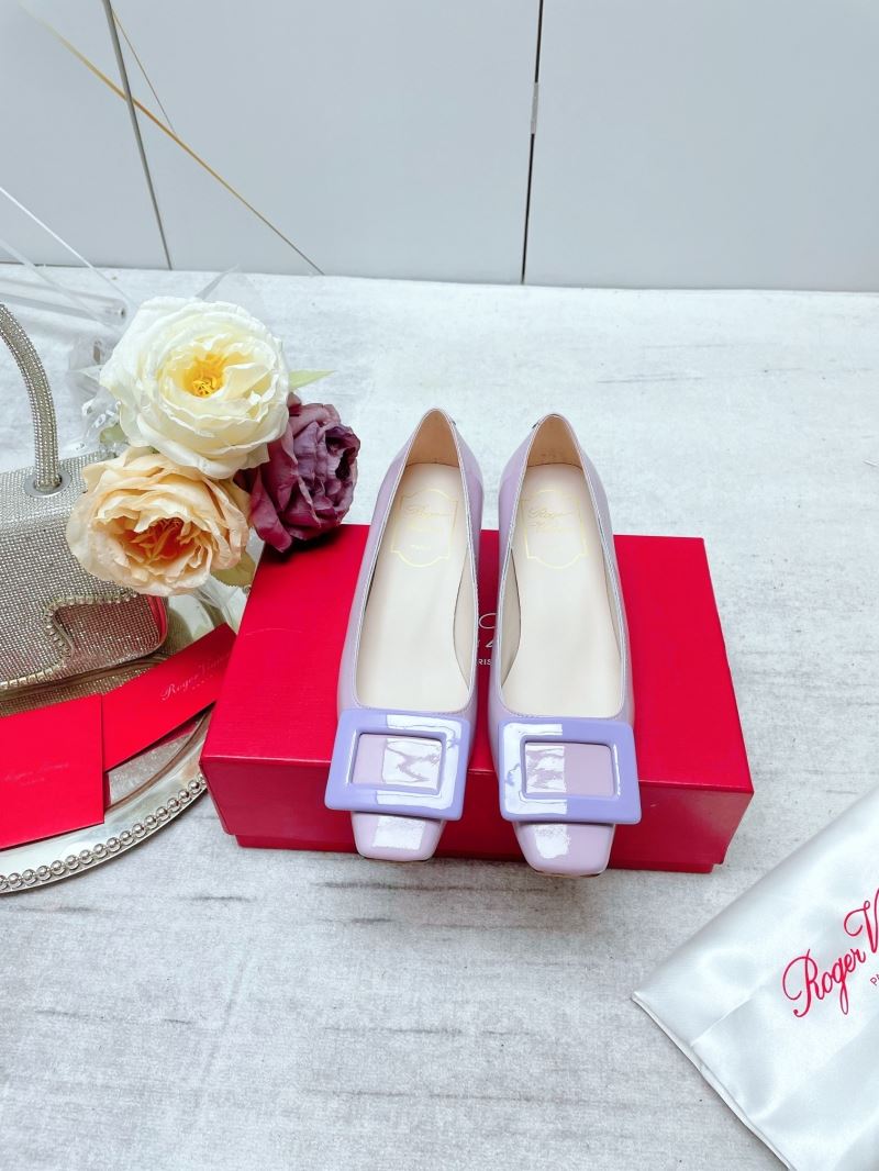 Roger Vivier flat shoes